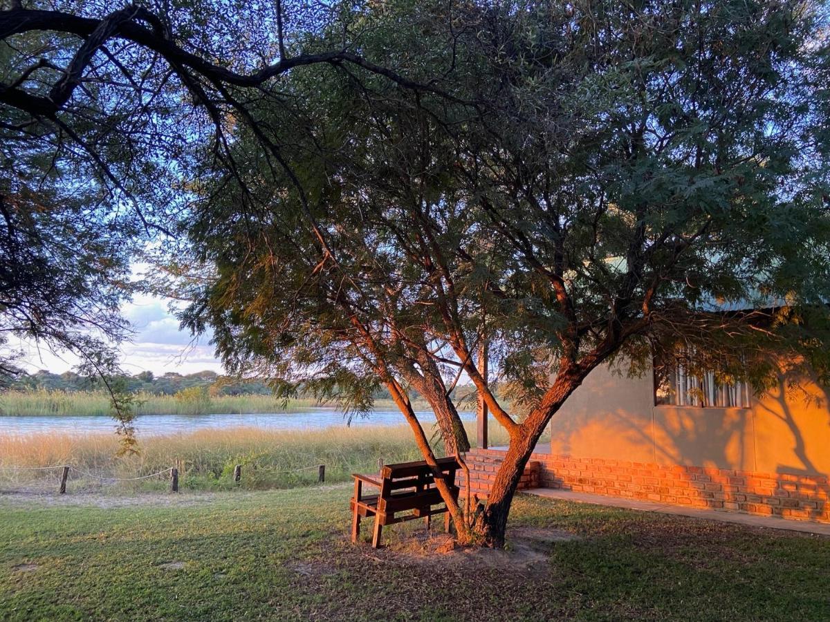 Kuvira River Camp Divundu Εξωτερικό φωτογραφία